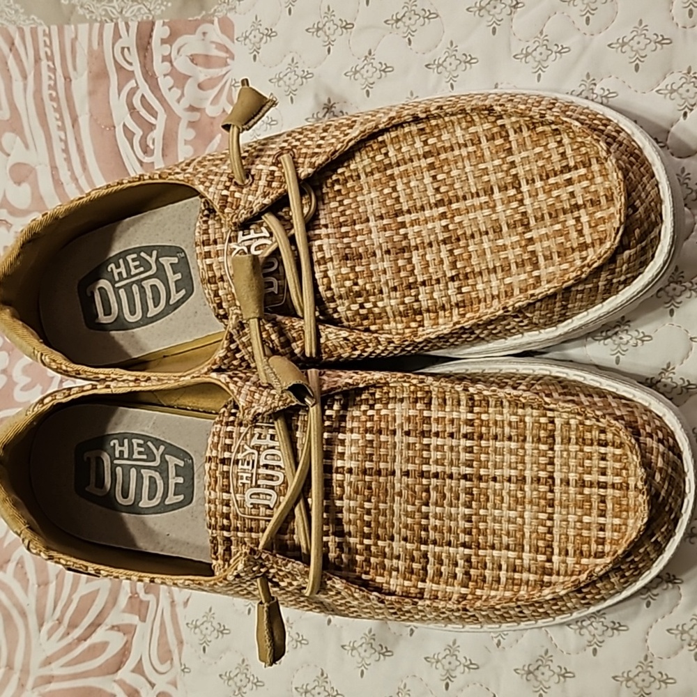 Hey dude womens size 12